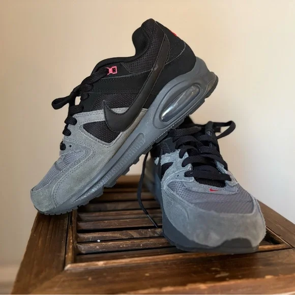 Nike Air Max Men's Black and Gray Sneakers - Picture 2 of 7